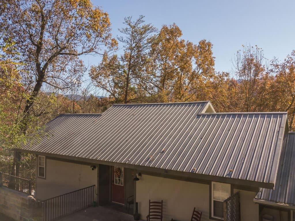 Sasquatch Lodge E Sleeps 13 Гетлинбург Екстериор снимка